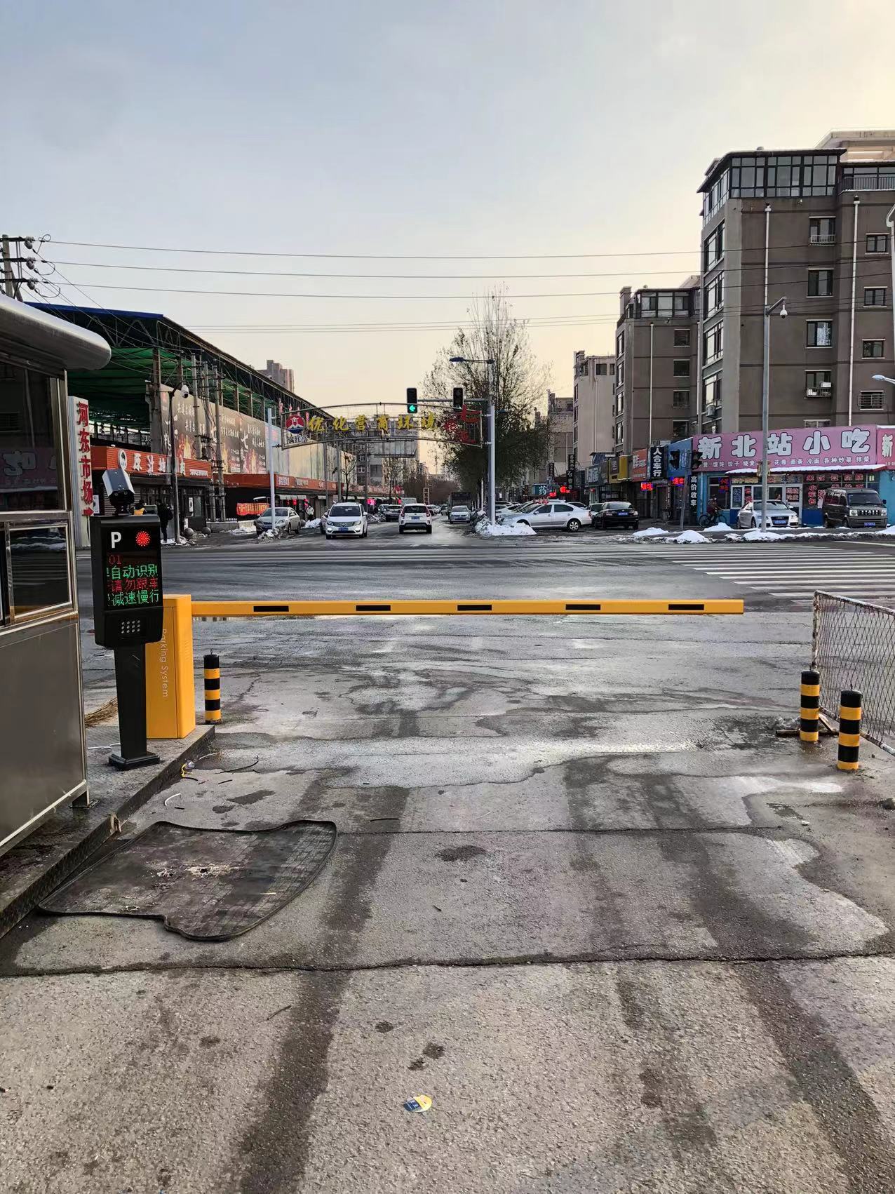 撫順市長途客運站道閘車牌識別系統(tǒng)安裝
