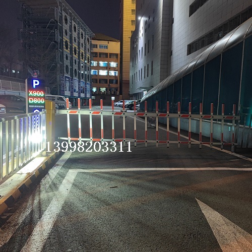 沈陽聯(lián)通公司分區(qū)域管理剩余車位定制車牌識別系統(tǒng)