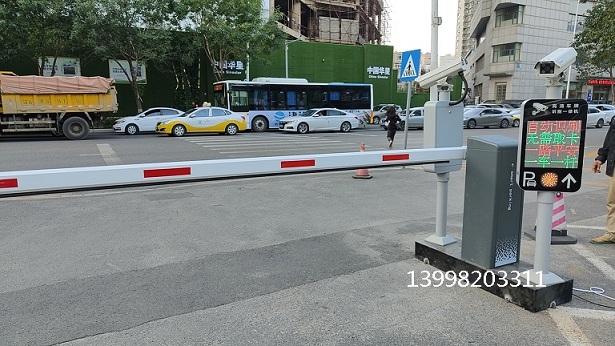 沈陽中信銀行安裝道閘車牌識別系統(tǒng)13998203311